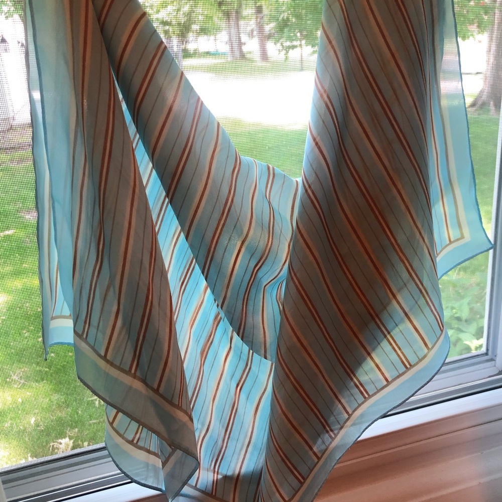 Cleobella Scarf. - Picture 6 of 6